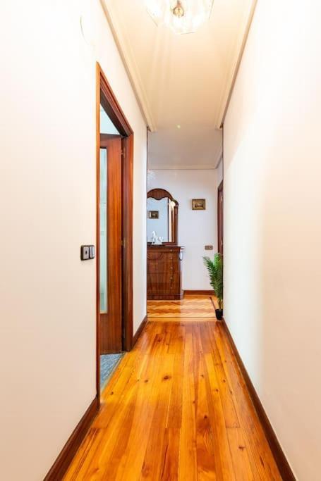 Terraza Playa Y Calle Peatonal Ess03377 산세바스티안 외부 사진