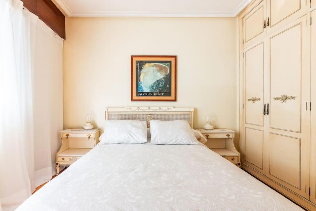 Terraza Playa Y Calle Peatonal Ess03377 산세바스티안 외부 사진