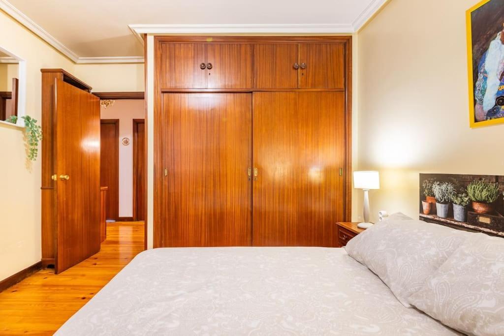 Terraza Playa Y Calle Peatonal Ess03377 산세바스티안 외부 사진