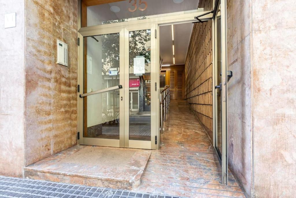 Terraza Playa Y Calle Peatonal Ess03377 산세바스티안 외부 사진